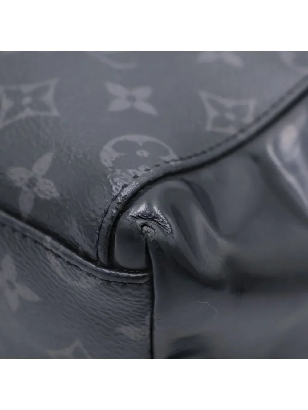 Louis Vuitton Monogram Eclipse Messenger Voyage Shoulder Bag Black Leather